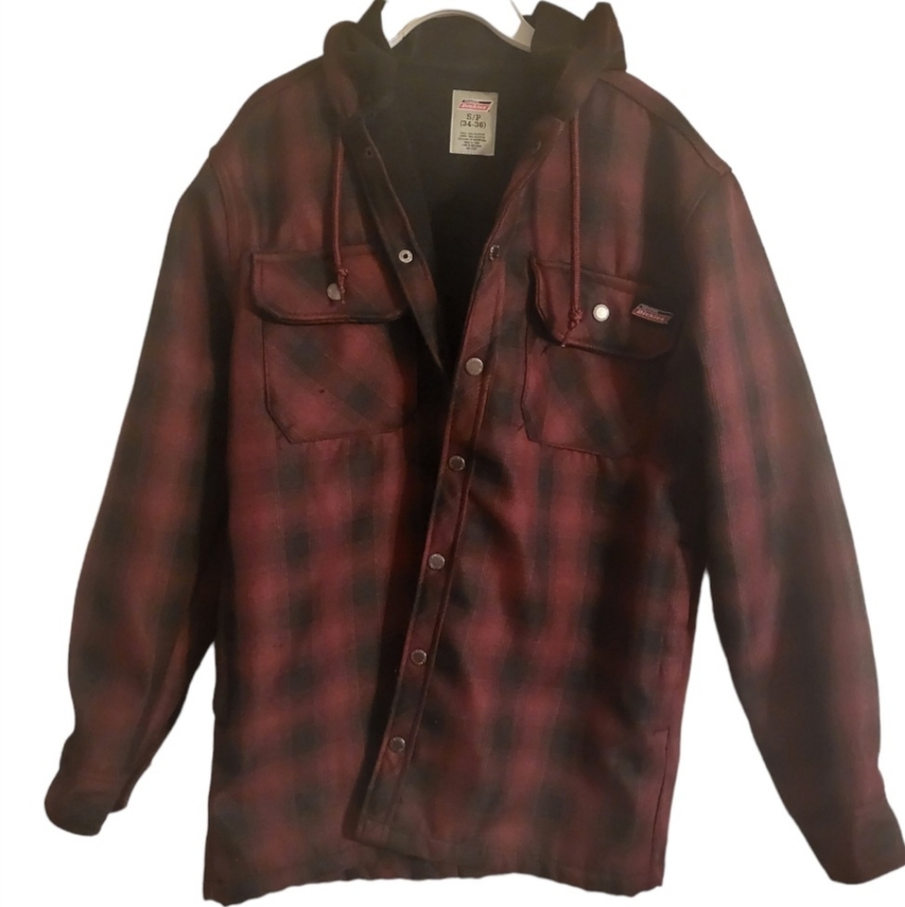 New! 'Genuine Dickies' Small(34-36) Red & Black Jacket.
